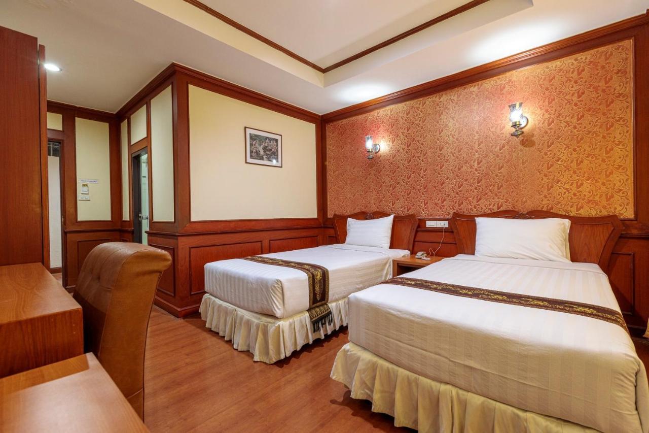 Pj Watergate Hotel Bangkok Exterior photo